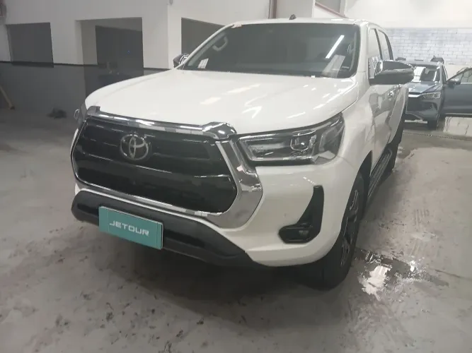 Toyota Hilux CD SRX Limited 4X4 2.8 TDI Die.aut 2023