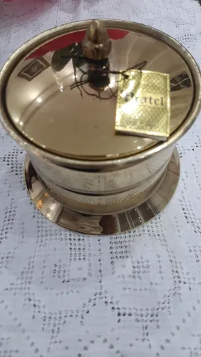 Pote em Latão amarelo 