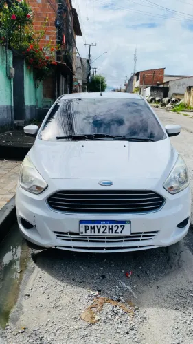 Ford KA+ Sedan 1.5 16V Flex 4P 2015