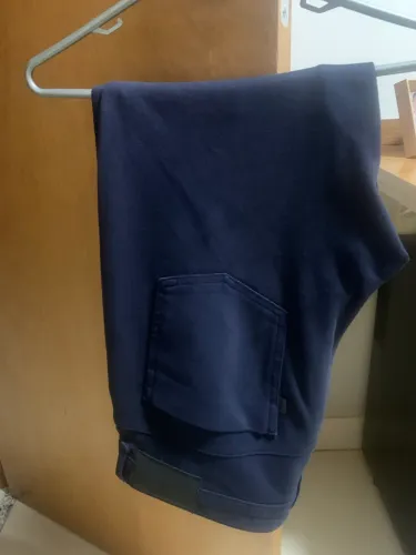 Calça de sarja / moletom