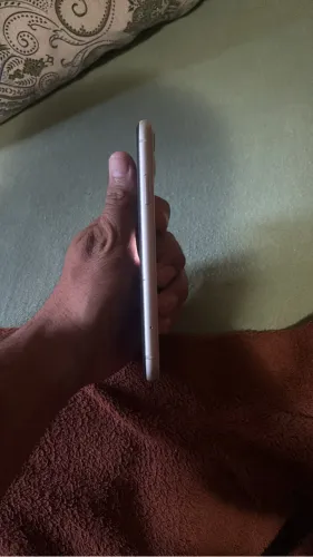 Vendo iPhone 11 para retirada de peças