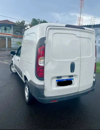 Disponível para frete e Diária para empresa
