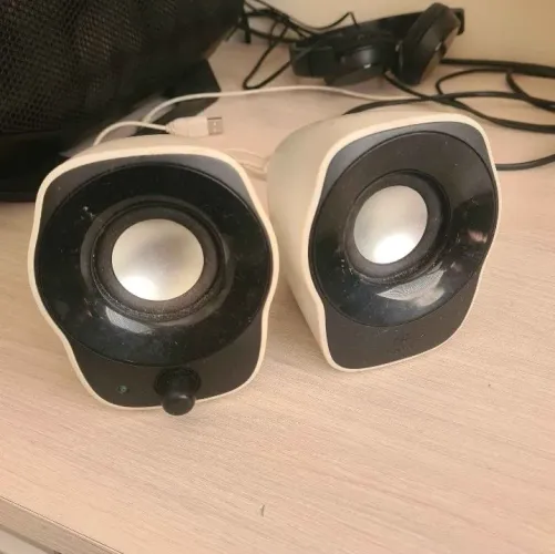 Caixa de som Multimidia Logitech Z120