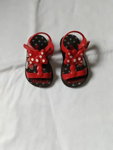 Sandália infantil menina ,minney