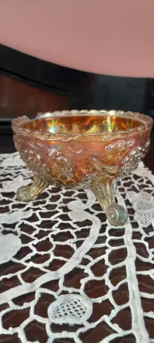 ANTIGA COMPOTEIRA OU BOWL EM CARNIVAL GLASS