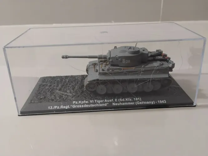 Tanque de guerra/carrinho Dodge