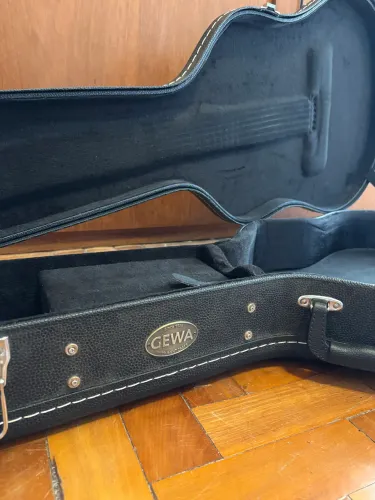 Case violão GEWA - 1,05m X 29cm X 40cm