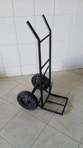 Carrinho com pneu flex border/não fura