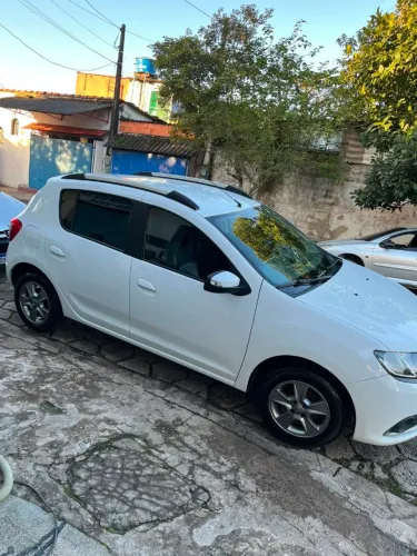 Renault Sandero Expression Hi-power 1.6 8V 5P 2017