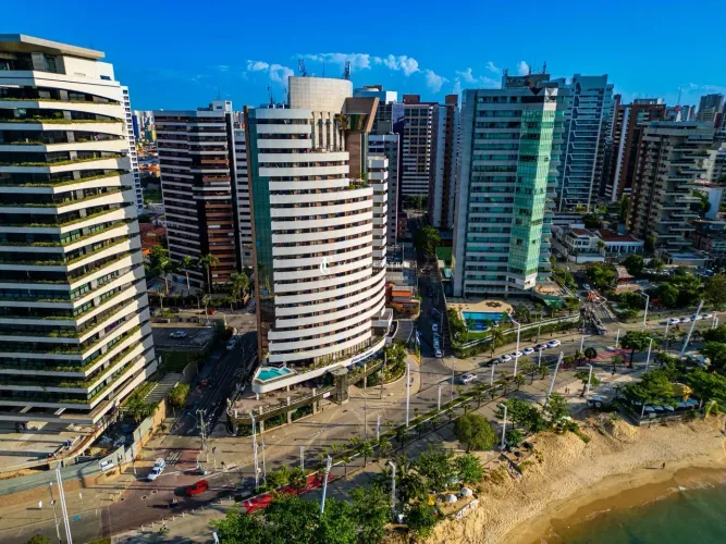 BLUE TREE TOWERS FLAT NA BEIRA MAR EM FORTALEZA/CE