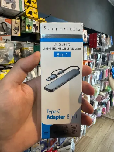 HUB USB-C 8 EM 1