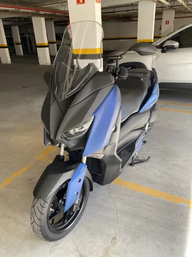 YAMAHA XMAX ABS 2020/2021 - ESTADO DE ZERO KM!