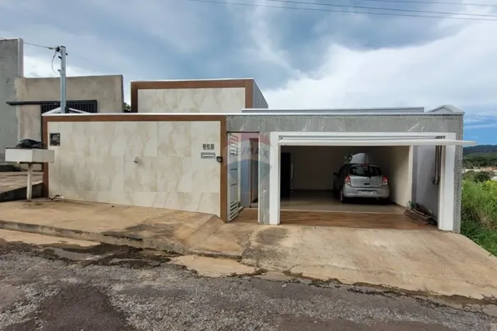 Casa Á Venda com Vista para Serra Azul em Jardim Ouro Fino, Barra do Garças