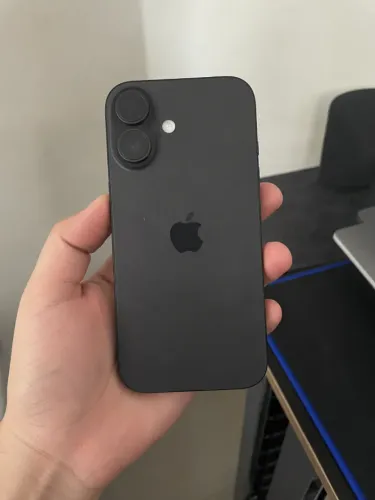 iPhone 16 128gb Preto - Garantia Apple até outubro/2026