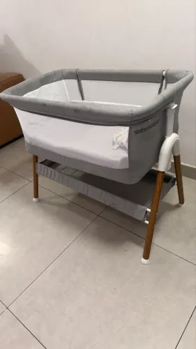 Berço portátil semi novo