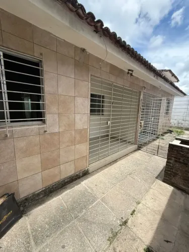 Casa a Venda na Iputinga 02 quartos terraço 01 vaga de garagem com móveis planejados Finan