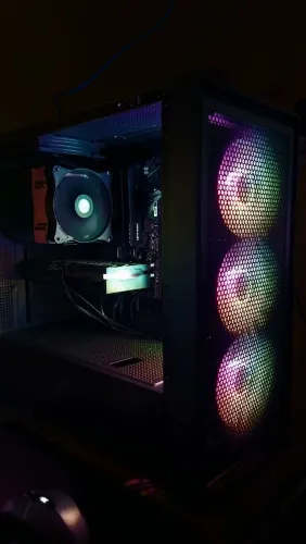 PC GAMER COMPLETO - RTX 4060 RYZEN 5 + MONITOR (RODA TUDO)