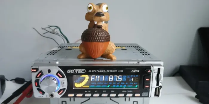 COM DEFEITO RADIO CD GOTEC 5993