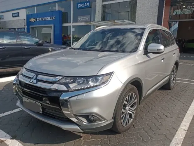 Mitsubishi Outlander 2.2 165cv Diesel Aut. 2018