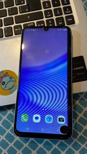 Galaxy a15 defeito na tela