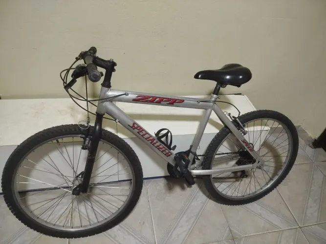 Bicicleta em bom estado