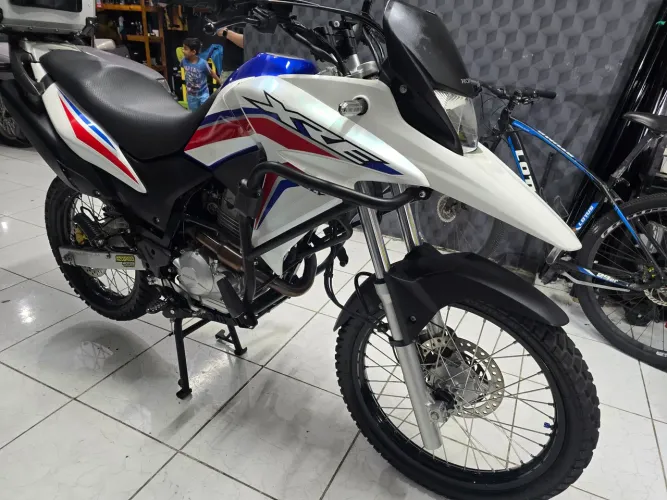 XRE 350 CC