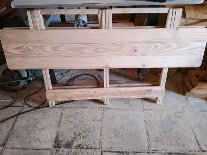 #Vendo mesa de  55x1.50cm 