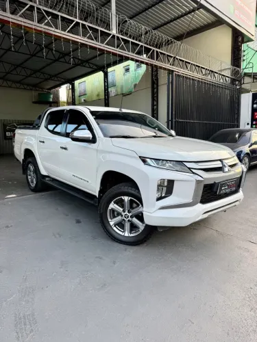 Mitsubishi L200 Triton Sport HPE 2.4 CD Diesel Aut. 2021