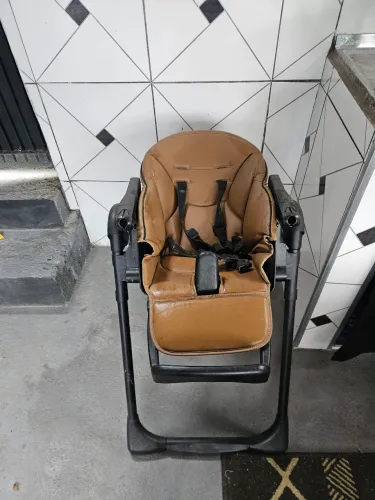 Cadeirão de Alimentação Burigotto