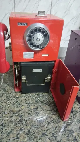 Raridade Orelhão original completo com Cofre