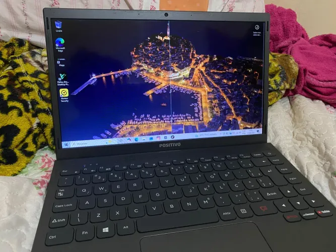 Notebook Positivo Motion