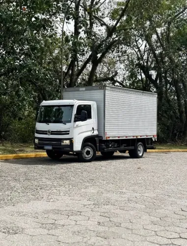 VOLKSWAGEN DELIVERY 9-170 2019