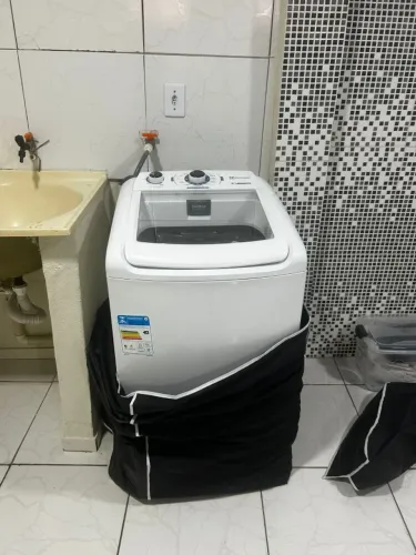 Máquina de Lavar - electrolux