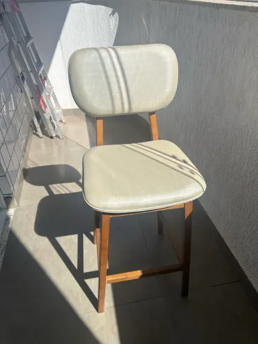 Banqueta alta