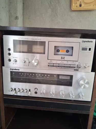 Receiver gradiente modelo 1200 ,tape deck CD2500, tape deck ligando mas não funciona