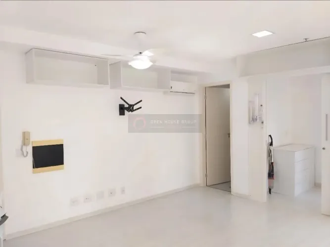 Sala/Casa Comercial à Venda em Ingá