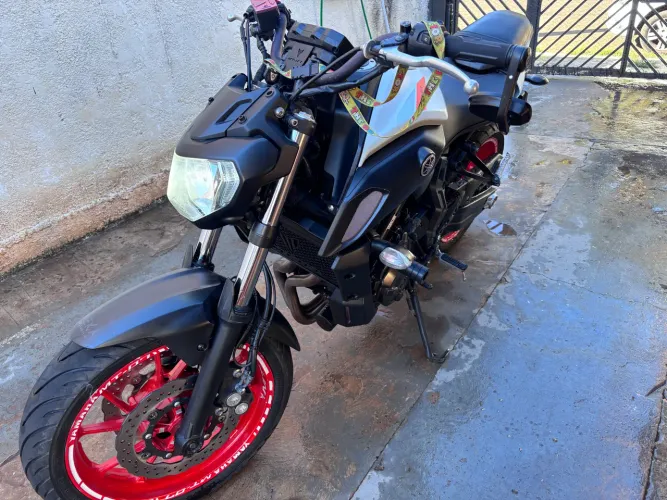 MT 07