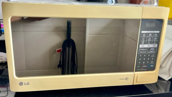 Microondas LG Iwave 30l