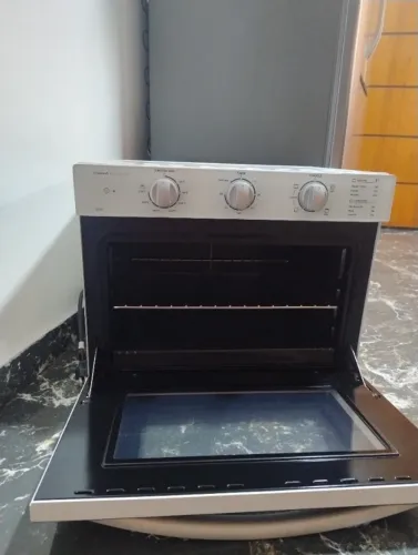 Forno elétrico Electrolux 