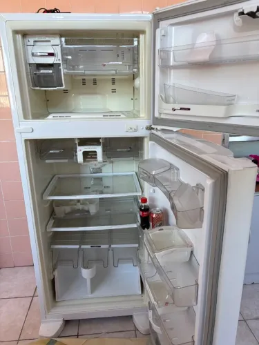 Geladeira frosfree