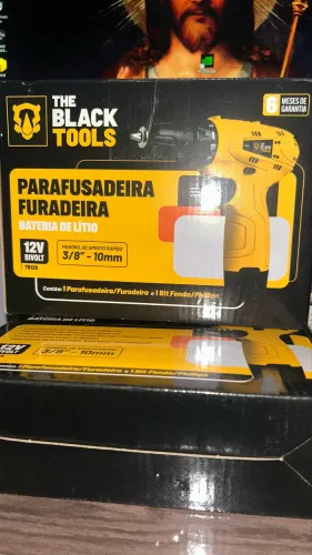 (Lacrado) Parafusadeira e Furadeira