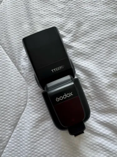 Flash Godox a pilha TT685 ||