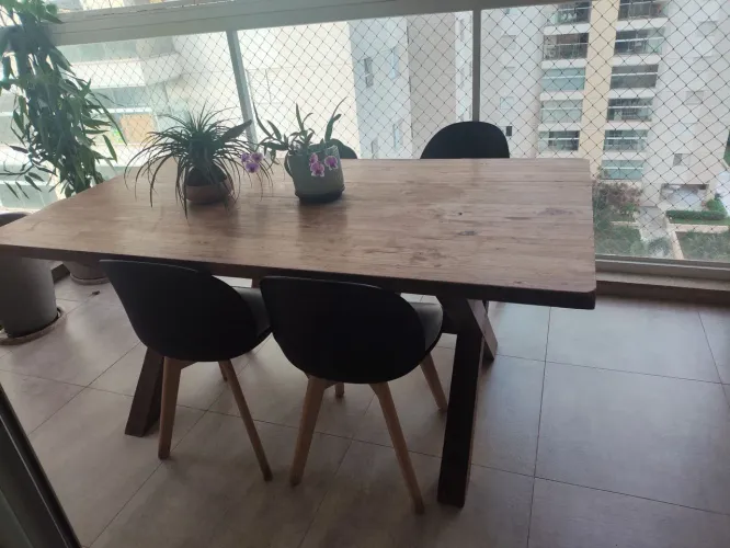 Mesa rústica madeira maciça 