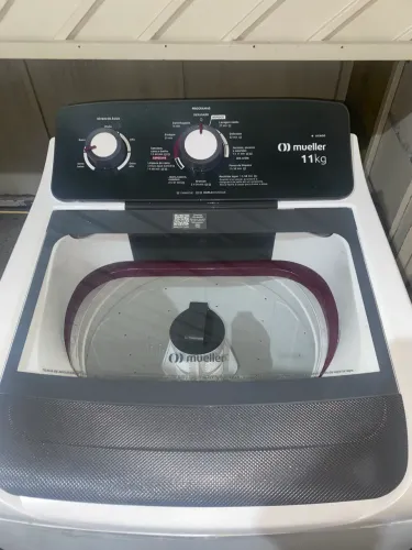 Máquina de lavar roupa Mueller 11kg impecável