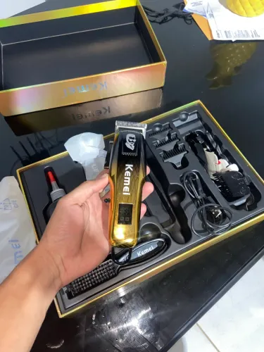 KIT MAQUINA DE CORTA CABELO KEMEI