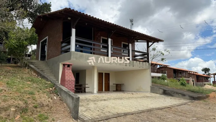 Oportunidade Rara na Serra Negra: Casa no Veredas, ao lado do Polo Cultural