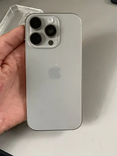 iPhone 16 pro 