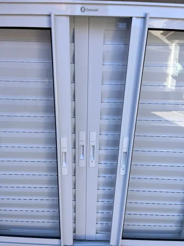 Janela Veneziana 6 Folhas - Sasaki Premium - Linha 25 - Alumínio Branco