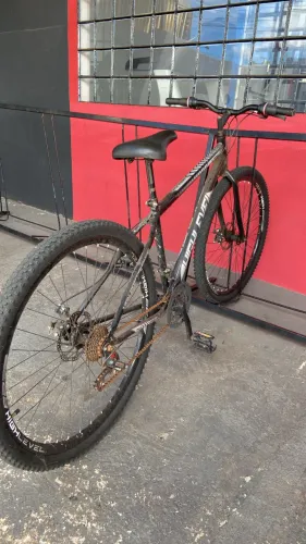 Bicicleta aro 29 High Level