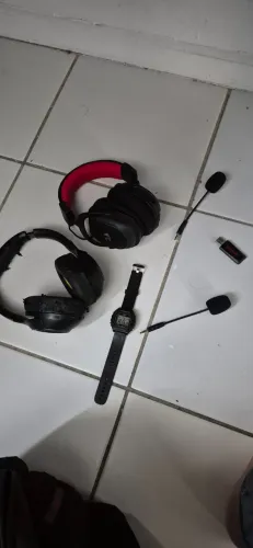 Headphones e itens